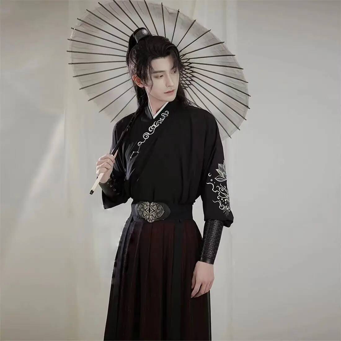 Ancient knight hanfu men women - Robe Silk Women 评论和价格